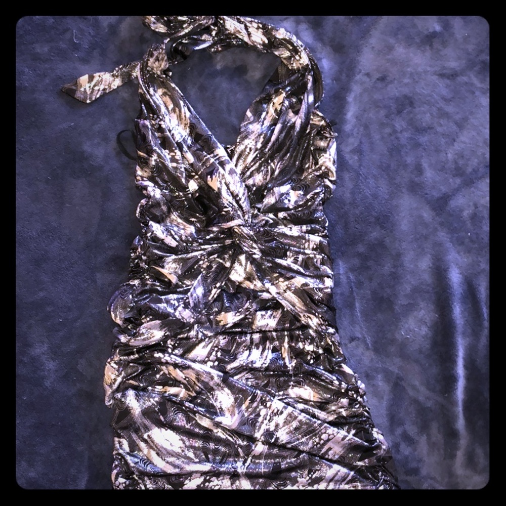 3 for $25! EUC Halter dress size small